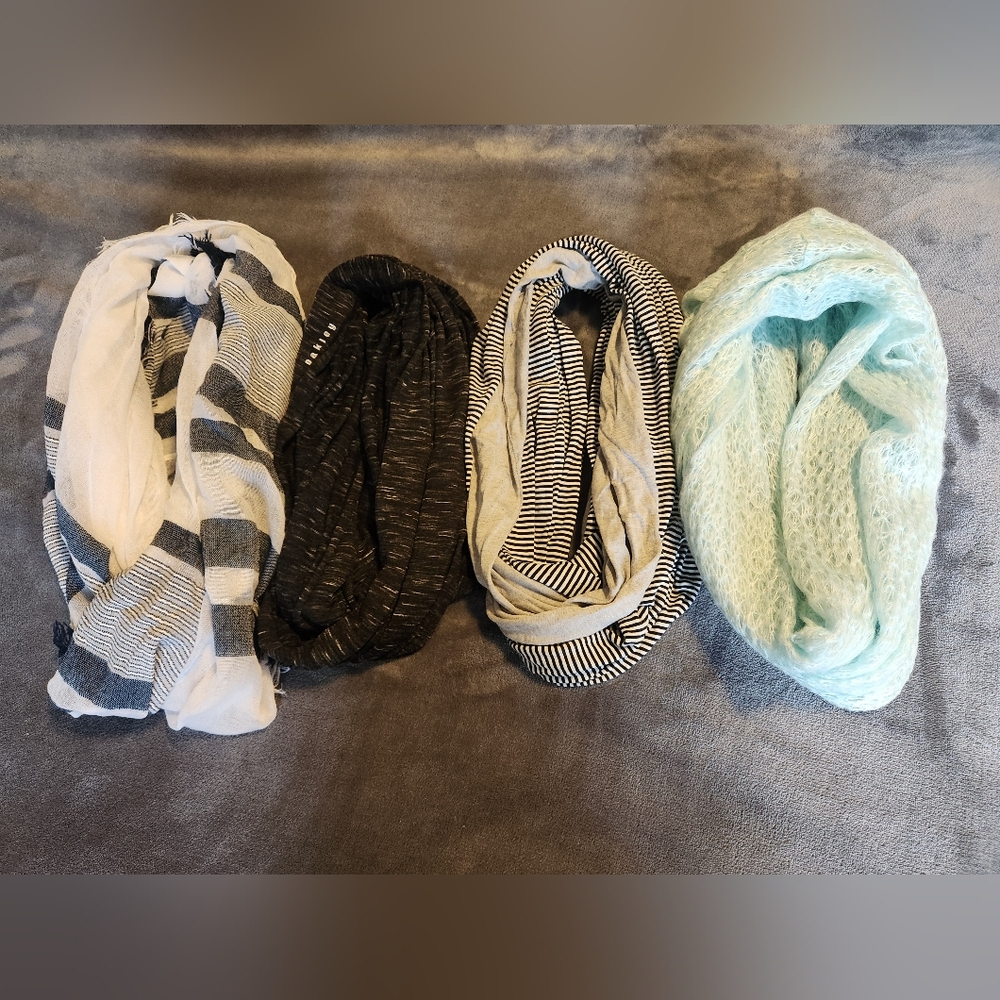 4 Infinity Scarves